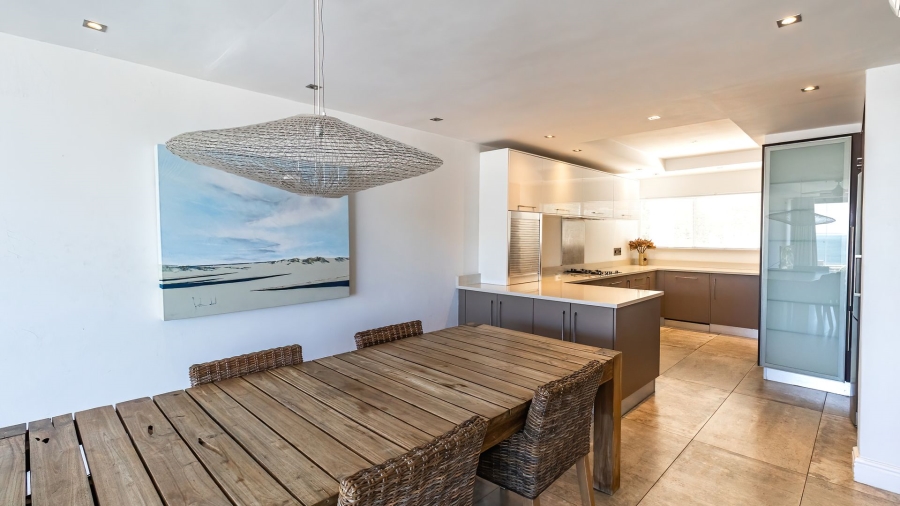 To Let 4 Bedroom Property for Rent in Gordons Bay Village Western Cape